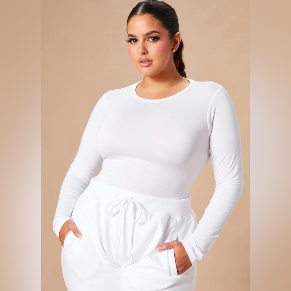 Fashion Nova White Krystal Crew Neck Long Sleeves bodysuit 712